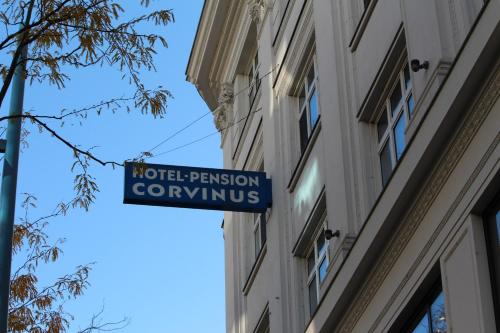 Hotel Corvinus Vienna - Newly Renovated的证书、奖牌、标识或其他文件