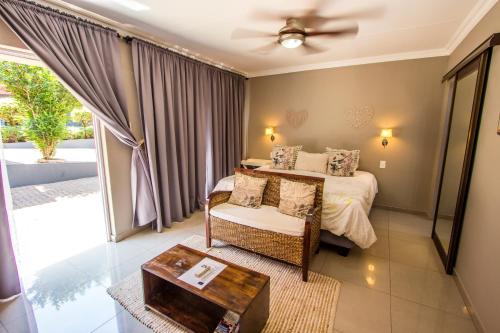 New Bali Guesthouse客房内的一张或多张床位
