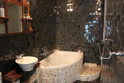 La Vue Guesthouse的一间浴室