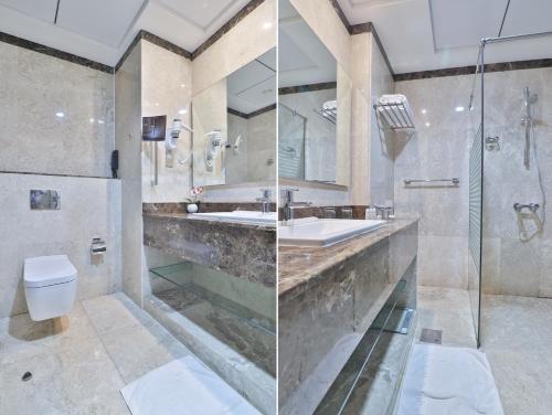 Telal Hotel Apartments的一间浴室