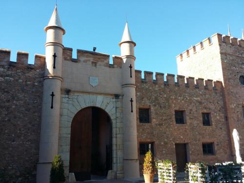 塞戈尔韦Masia de San Juan - castillo con piscina en plena Sierra Calderona的相册照片
