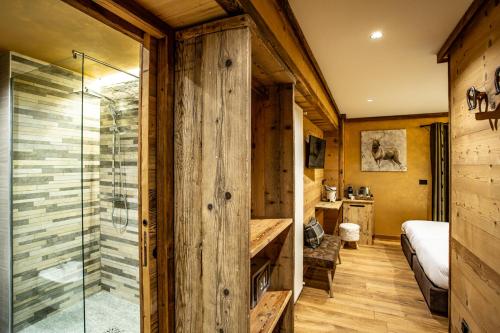 布勒伊-切尔维尼亚Alpine Rooms Guesthouse的相册照片