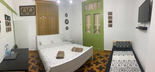 GuestHouse COMFY - separate rooms in the apartment for a relaxing holiday客房内的一张或多张床位