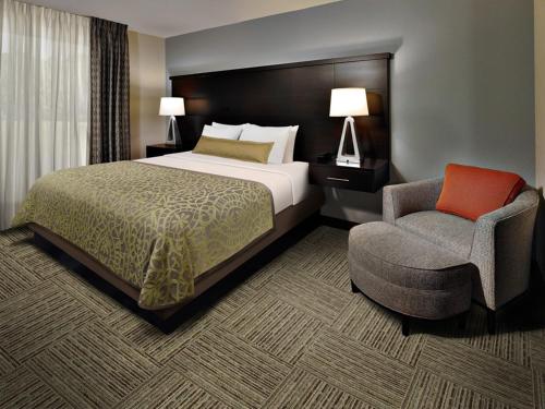 奥本希尔斯Staybridge Suites Auburn Hills, an IHG Hotel的相册照片