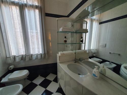 Venice Ca' Rosy的一间浴室