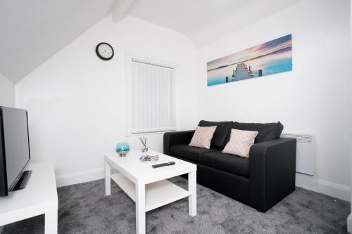 KIRKSTALL SERVICED APARTMENTS LEEDS平面图