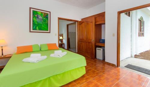 Hotel Twin Galápagos客房内的一张或多张床位