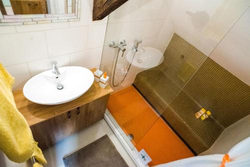 圣盖勒特广场 - 米尼卢克斯公寓的一间浴室