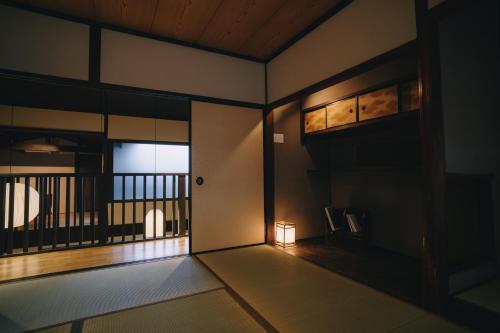 京都七条みやび Nanajo Miyabi Inn的相册照片