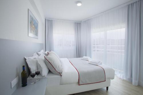 基提欧斯公寓客房内的一张或多张床位