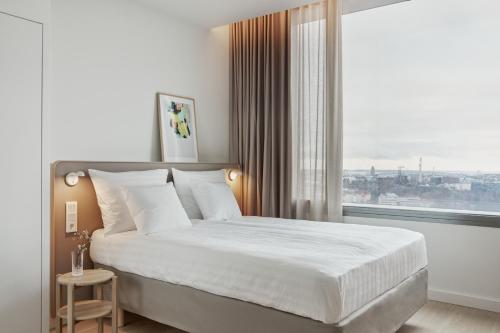 Original Sokos Hotel Tripla Helsinki客房内的一张或多张床位