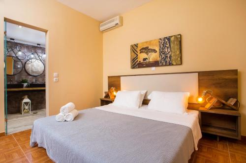 Kalathos Villa客房内的一张或多张床位