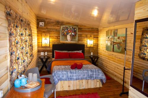 Blyde Africa- Cottage客房内的一张或多张床位