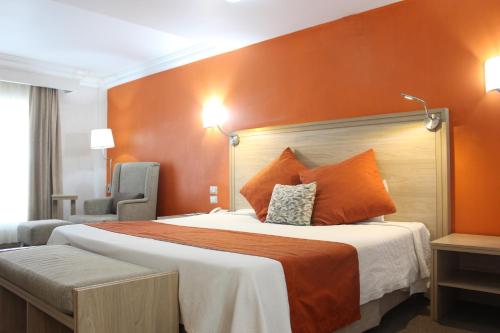 Hotel Flamingo Irapuato客房内的一张或多张床位