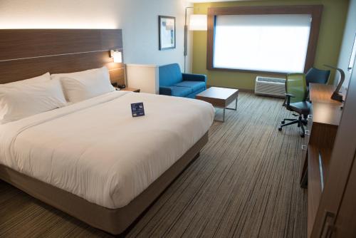 梅里尔维尔Holiday Inn Express & Suites - Merrillville, an IHG Hotel的相册照片