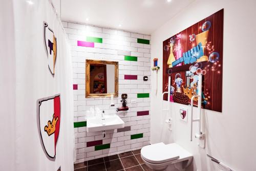 LEGOLAND Castle Hotel的一间浴室