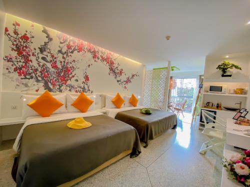 普吉镇Sino House Phuket Hotel - SHA Plus的相册照片