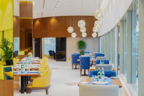 Occidental Al Jaddaf, Dubai餐厅或其他用餐的地方