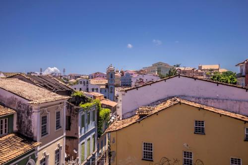 萨尔瓦多Pousada Bahia Pelô的城市建筑屋顶景观