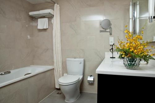 天津盛捷奥林匹克服务公寓的一间浴室