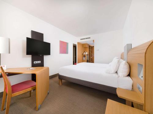 诺富特布达佩斯城市酒店客房内的一张或多张床位