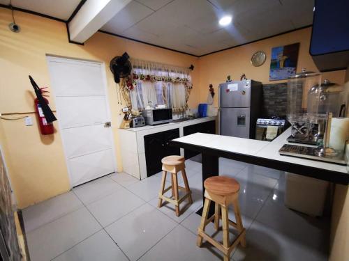 Toucan Hostel的厨房或小厨房
