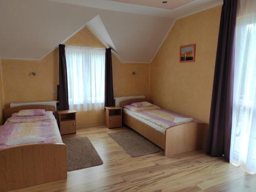 NagypáliFőnix Apartmanház的相册照片