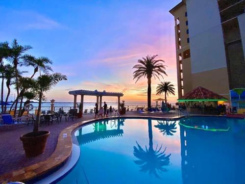 克利尔沃特Holiday Inn & Suites Clearwater Beach, an IHG Hotel的相册照片