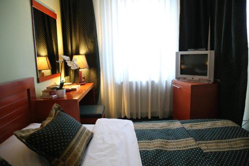 普里什蒂纳阿波罗尼亚酒店的相册照片