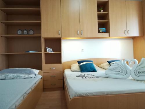 希洛Apartment and room Hudoletnjak的相册照片