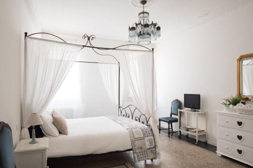 Biennale Apartments Venice客房内的一张或多张床位