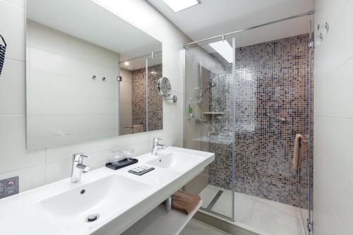 Hotel Riu Costa del Sol - All Inclusive的一间浴室