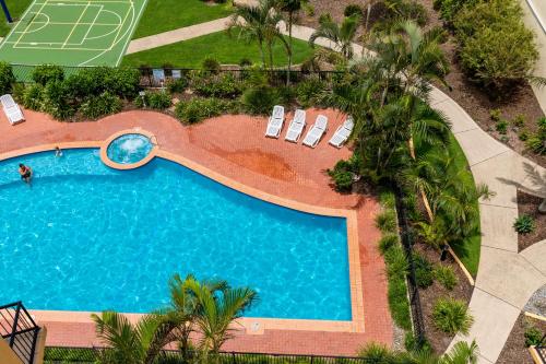 马尔库拉海滩度假酒店内部或周边泳池景观