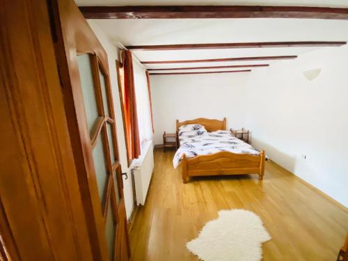Casa de vacanță Moțata客房内的一张或多张床位