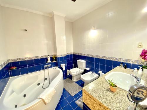 Casa do Outeirinho- Turismo Rural的一间浴室