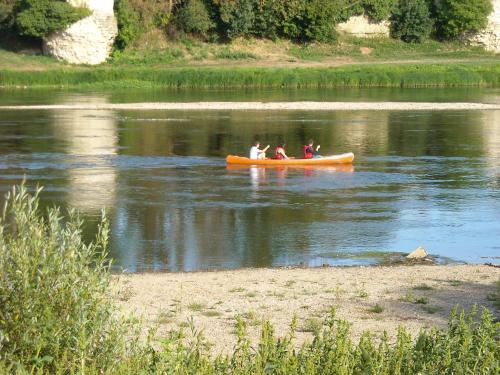 Marcilly-sur-VienneCamping de Marcilly sur Vienne的相册照片