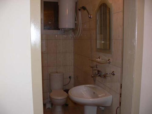维赛酒店的一间浴室