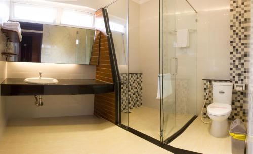 湄公河樱桃酒店的一间浴室