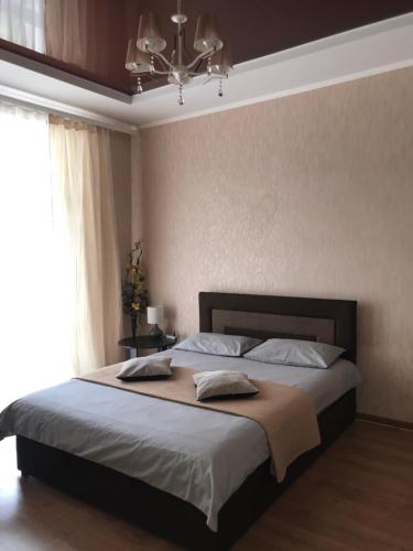 Rent apartment in the center of Chernihiv客房内的一张或多张床位