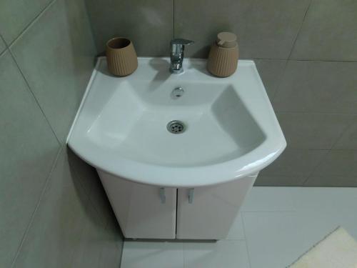 Kristalni Slap Kravice的一间浴室