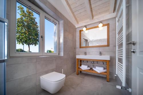 Mirana Luxury Villas的一间浴室