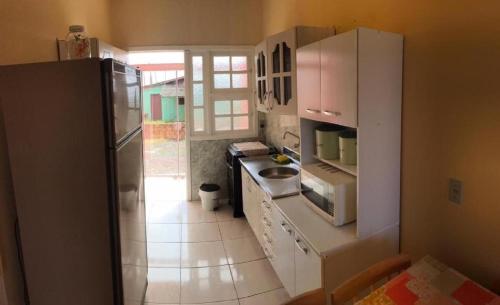 Apartamentos Vitali的厨房或小厨房
