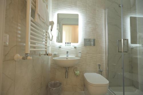 加里波第酒店的一间浴室