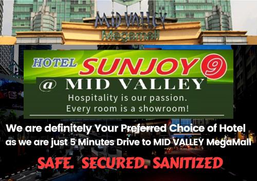 吉隆坡Hotel Sunjoy9 @ Mid Valley的大楼一侧酒店标志