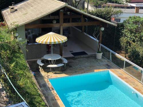 特雷索波利斯Aconchegante casa com piscina e lazer completo的相册照片