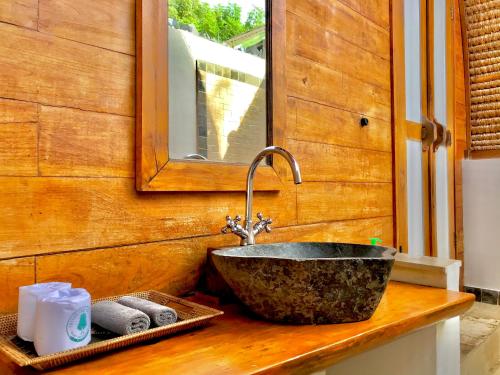 红棉树小屋旅馆的一间浴室