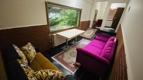 Aygün Suites Hotel&Bungalow UZUNGÖL的休息区