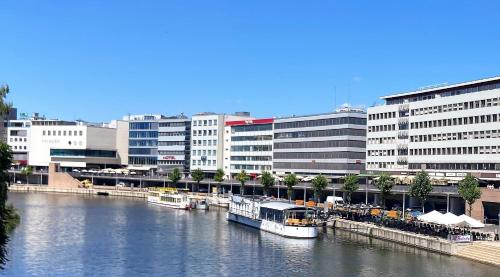 Hotel Stadt Hamburg am Fluss Saarbrücken picture 1