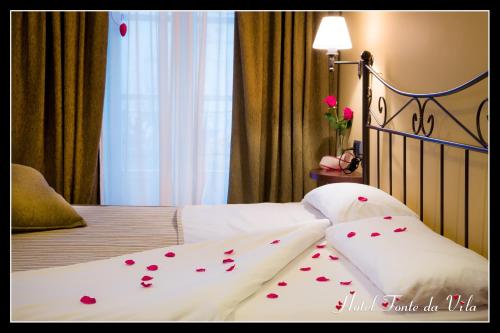 丰特达维拉酒店客房内的一张或多张床位