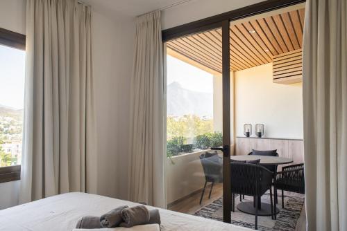 马贝拉Luxe Apartments Hotel del Golf - Las Brisas Marbella的相册照片
